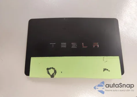 2023 Tesla Model Y Awd/Long Range Dual Motor All-Wheel Drive из США, поврежденный, VIN 7SAYGDEE0PF882120